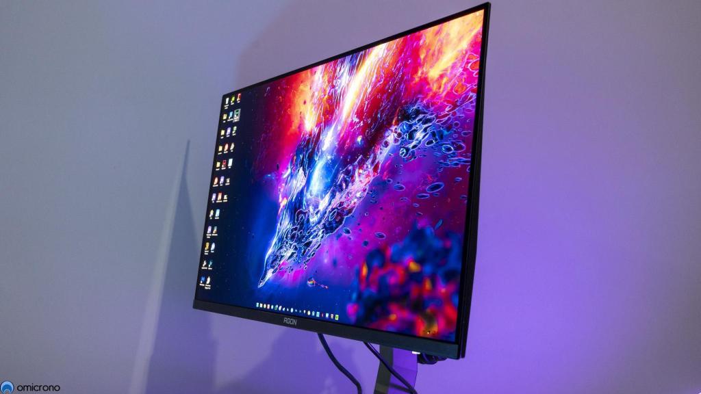 Monitor AOC Agon Pro AG326UD.