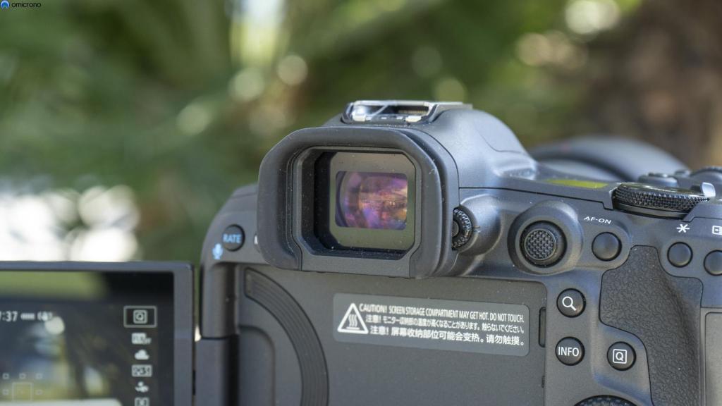 Ocular de la Canon EOS R5 Mk II.