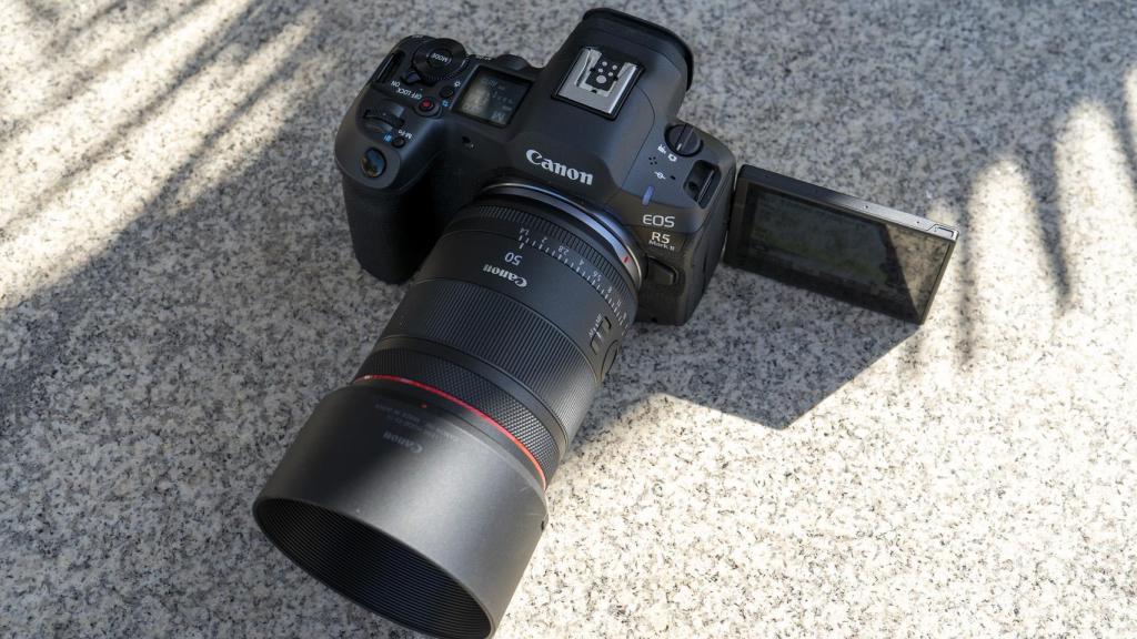 Canon EOS R5 Mk II.