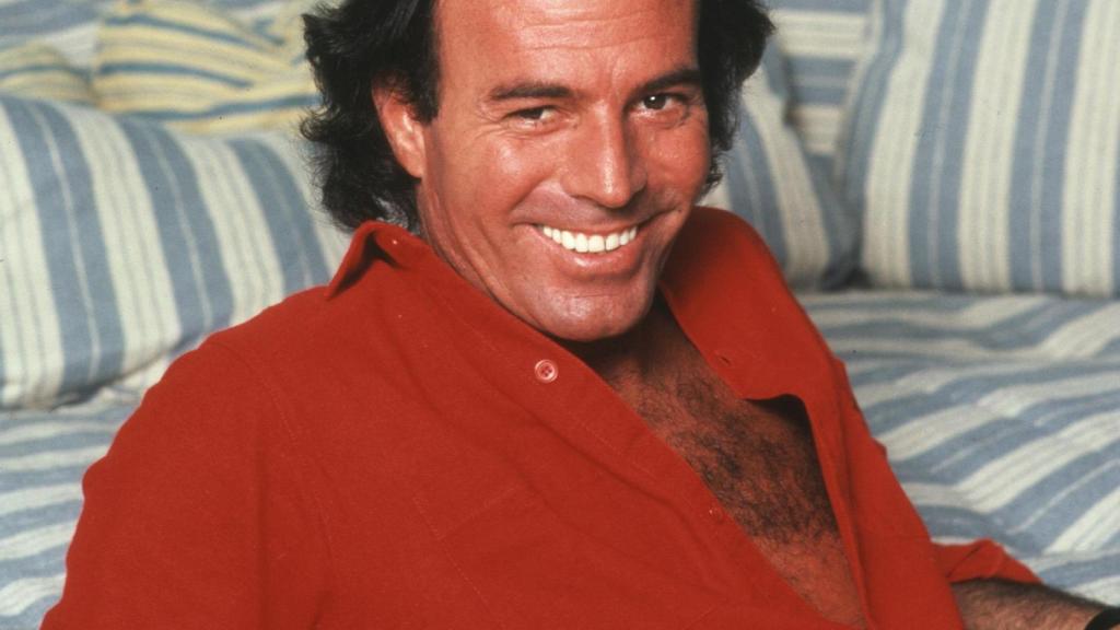 Julio.
