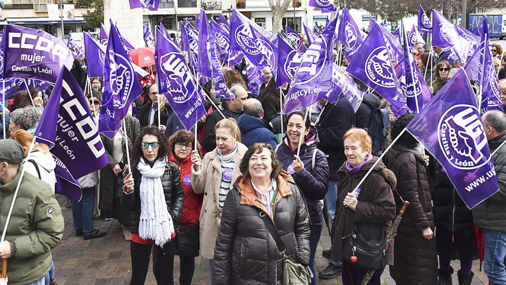 UGT y CCOO reivindican los protocolos antiacoso, citan a Rubiales y cargan contra la ultraderecha: "Hay mucho por hacer"