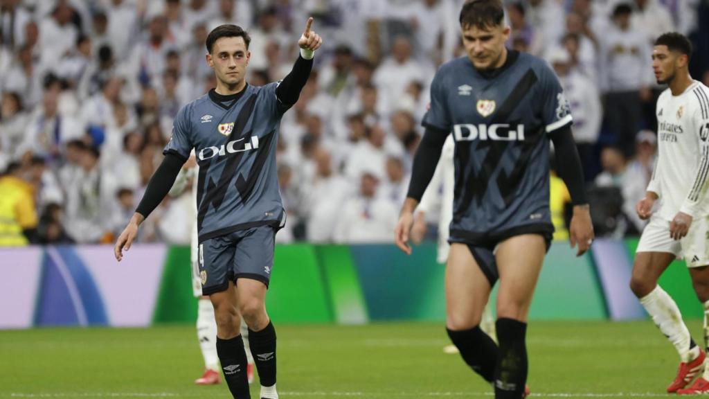 Pedro Díaz celebra su gol contra el Real Madrid