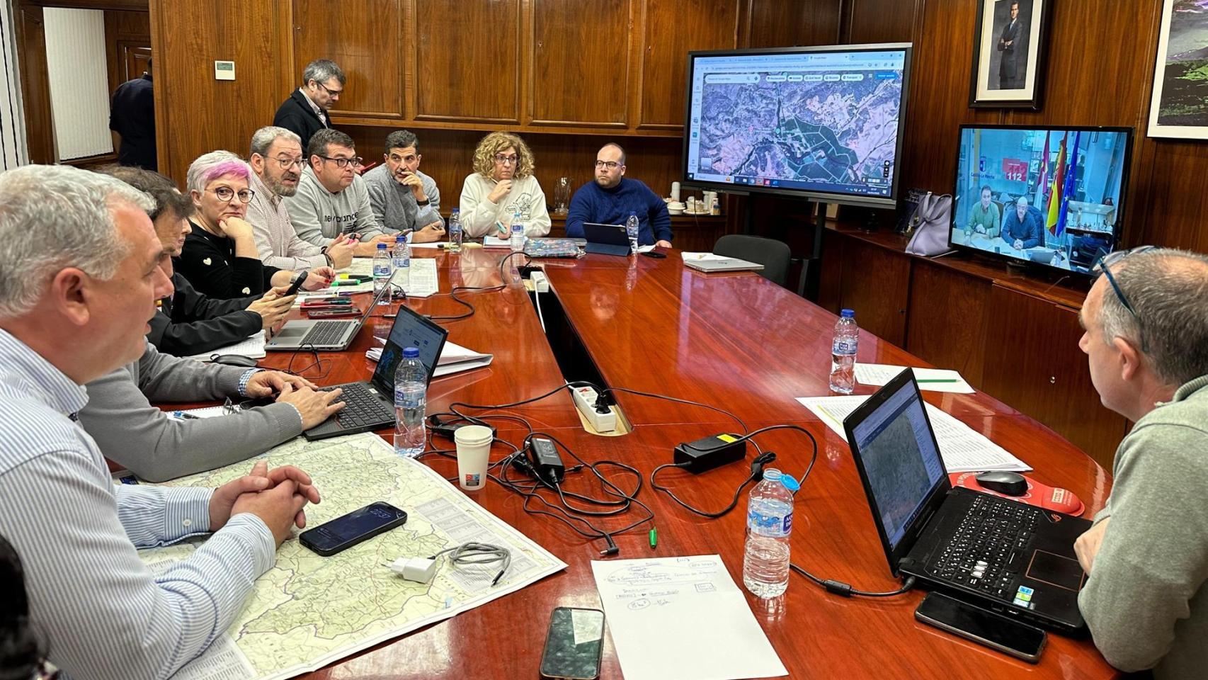 El temporal provoca crecidas y desembalses y deja pueblos en riesgo de inundarse y carreteras afectadas en Guadalajara