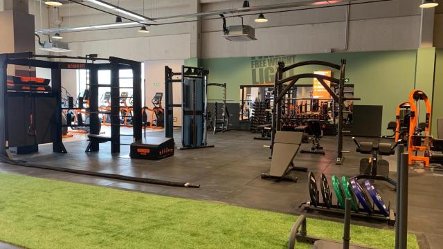 Nuevo gimnasio de Basic-Fit en Guadalajara.