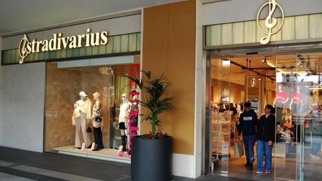 Tienda de Stradivarius.