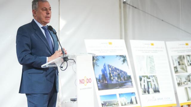 José Luis Sanz, ,durante el acto de colocación de la primera piedra en una promoción de VPO en Sevilla.