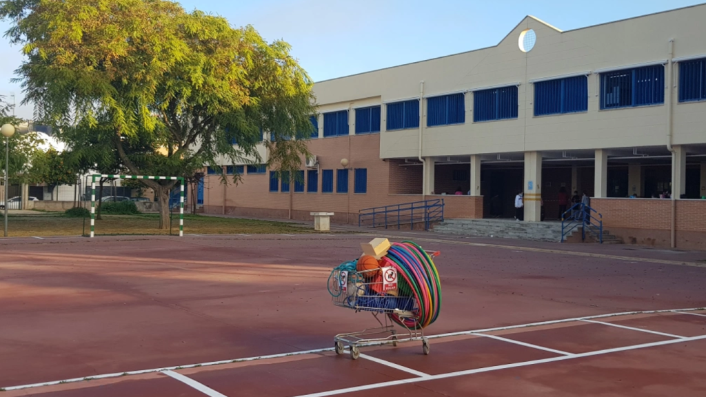 Patio del colegio CEIP Tartessos, uno de los colegios que participa en ¡Vive tu cole!