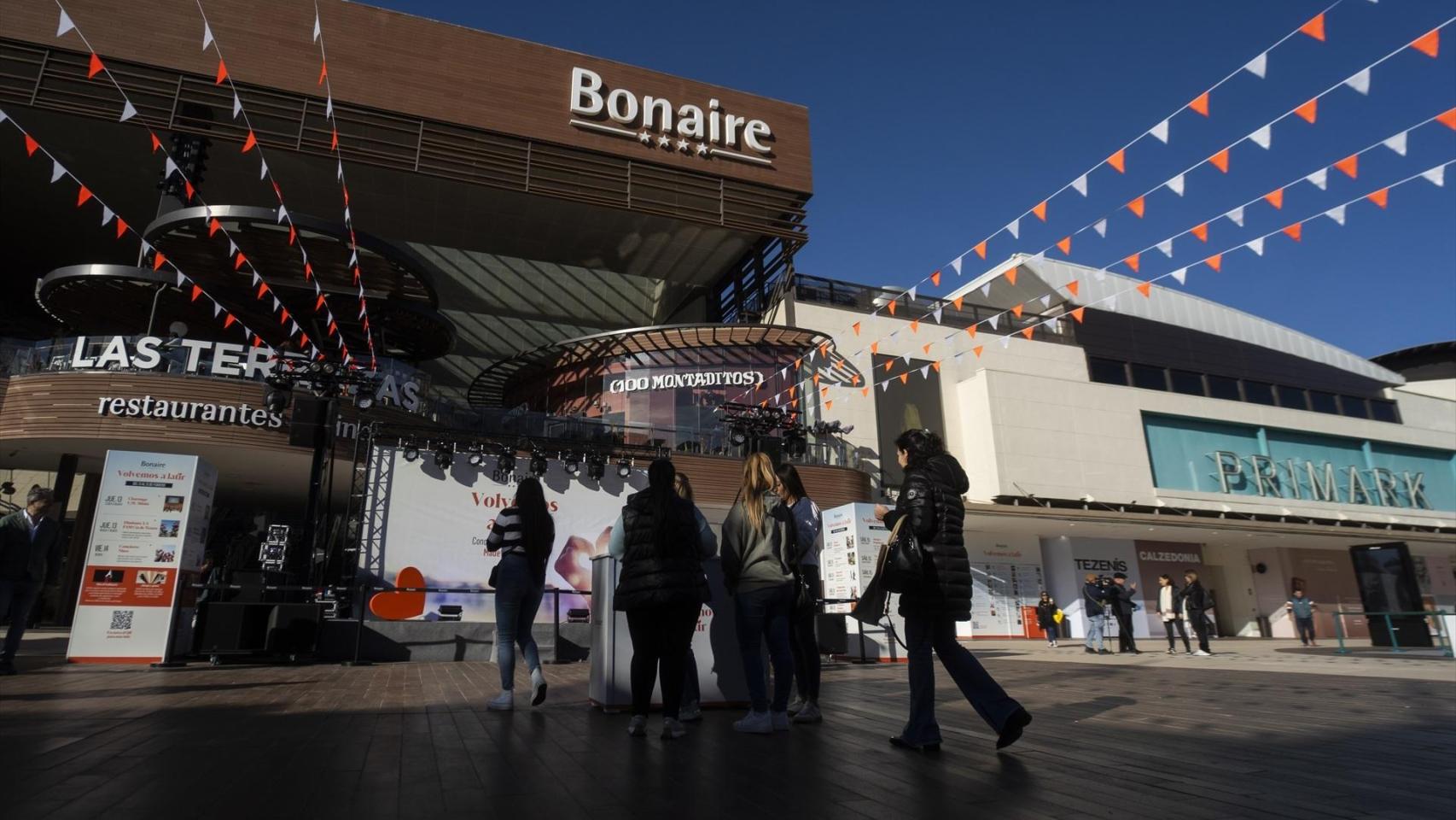 El centro comercial Bonaire cambia de propiedad tras la dana: Castellana Properties lo adquiere por 305 millones