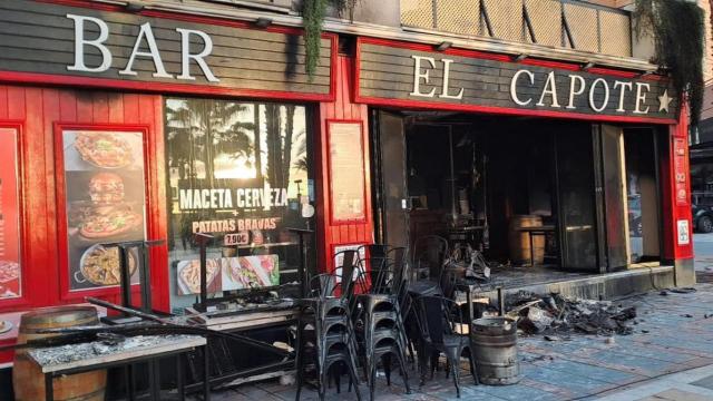 Bar El Capote, tras el incendio.