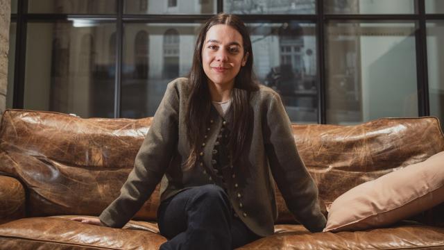 Valeria Castro en las oficinas de Warner, Madrid.