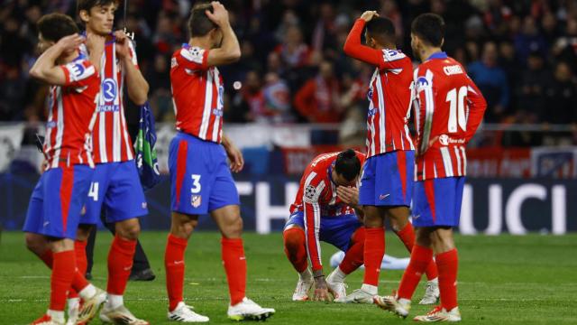 Los jugadores del Atlético de Madrid tras la tanda de penaltis