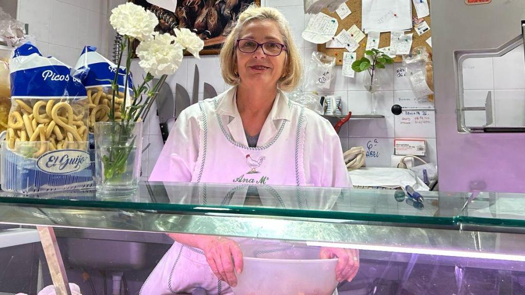 Ana María, carnicera del Arenal.