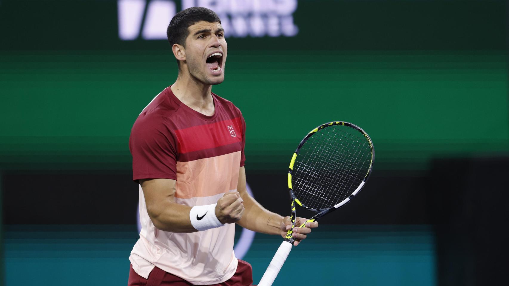 Carlos Alcaraz sigue intratable en Indian Wells: aplasta a Cerúndolo y avanza a semifinales