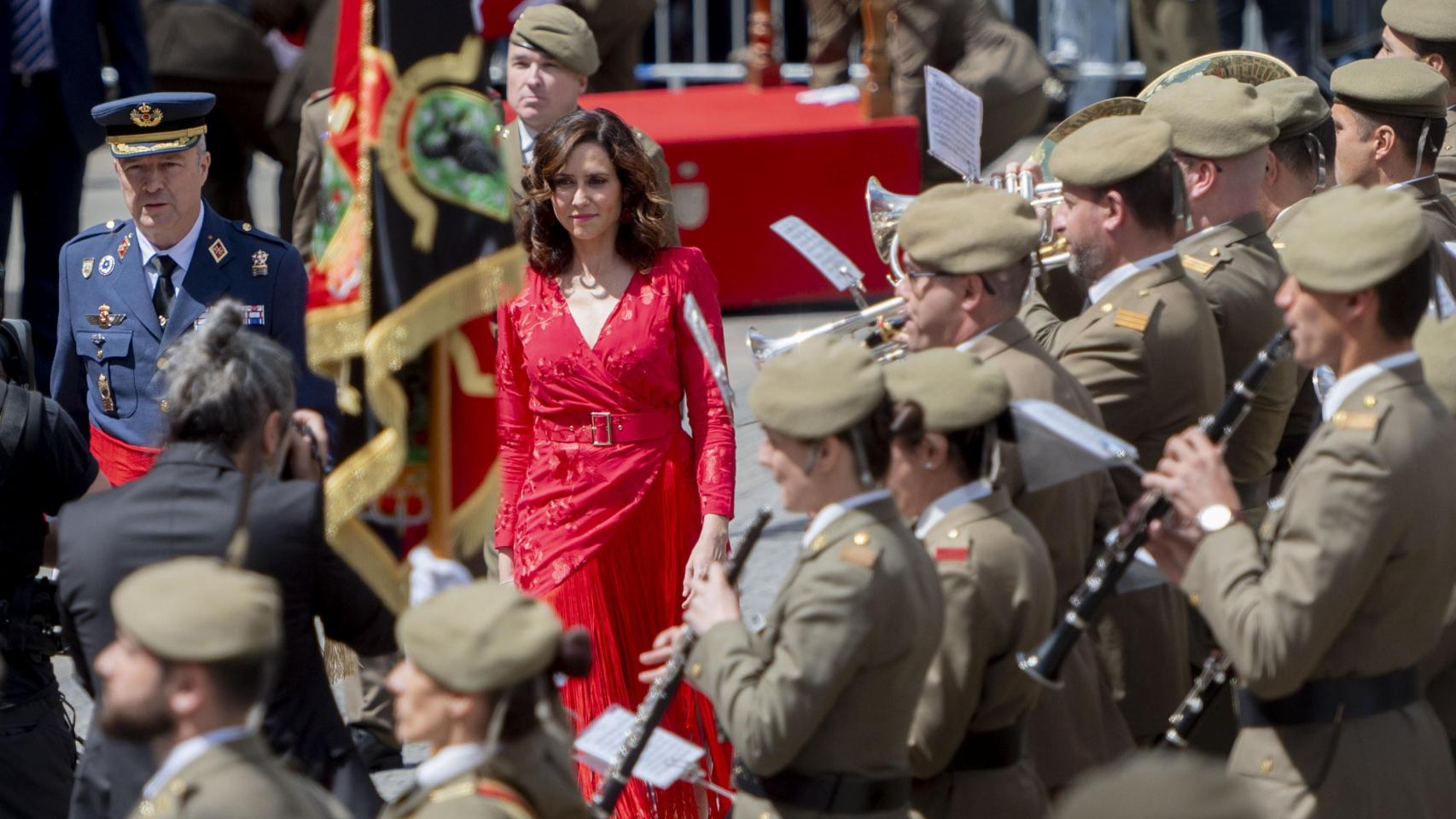 Ayuso acusa al Gobierno de "prohibir la parada militar" en la celebración del 2 de mayo