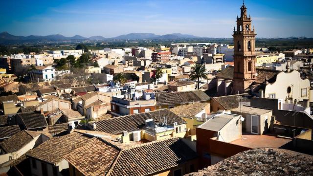 El pueblo con el mejor colegio de Valencia. EE