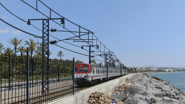 Foto de archivo de un tren de Renfe. EE