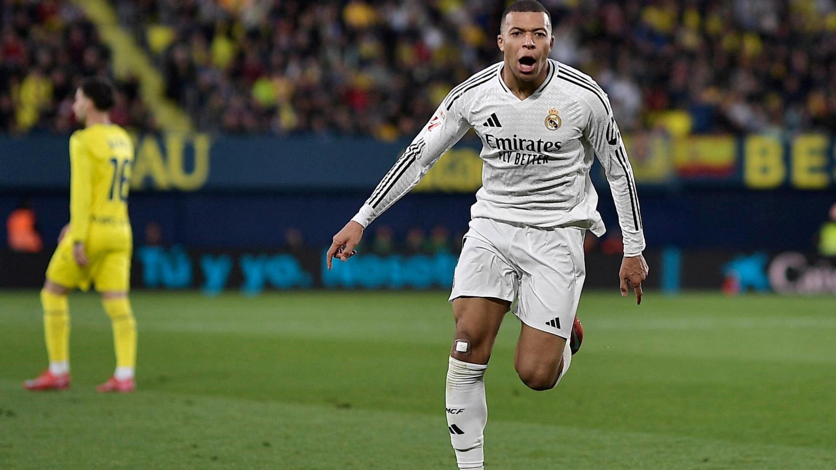 Mbappé desatasca al Real Madrid ante el Villarreal con un doblete y devuelve el liderato de la clasificación a los blancos