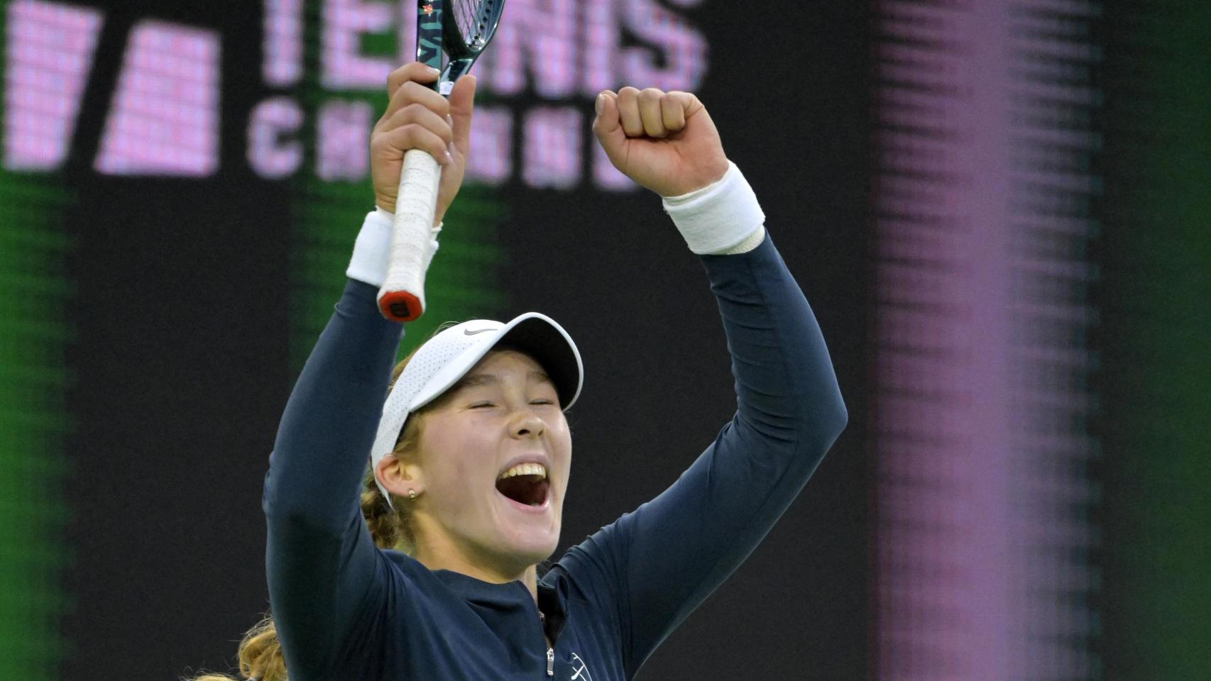 El milagro de Andreeva, la niña maravilla de 17 años: gana a la todopoderosa Swiatek y jugará la final de Indian Wells