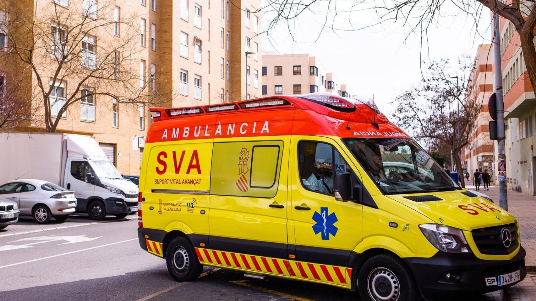 Un incendio en Alboraya (Valencia) deja cinco afectados por inhalación de humo y tres viviendas confinadas