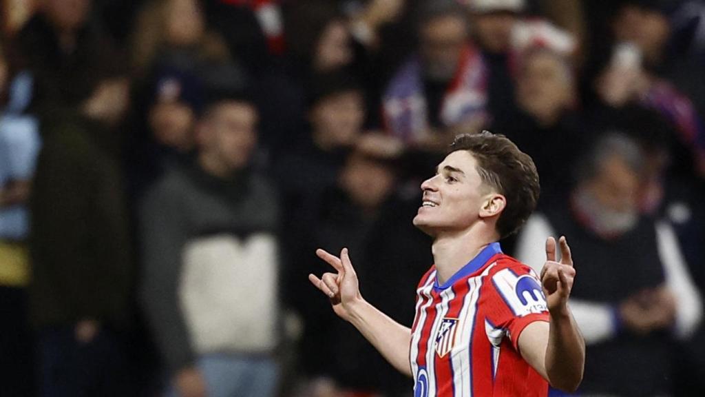 Julián celebra su gol ante el Barcelona.