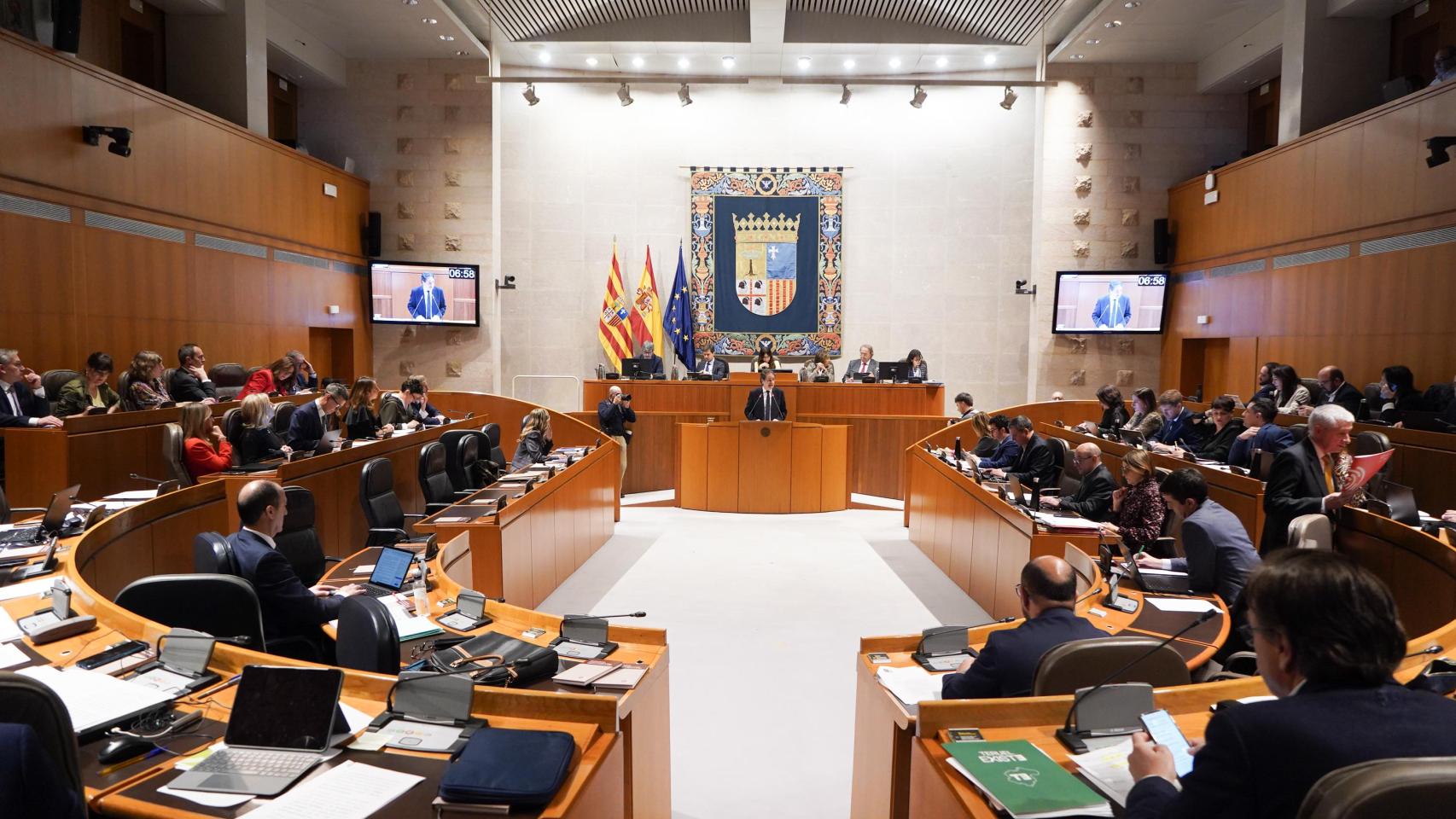 Lío en Aragón por la financiación autonómica: PP y PSOE se acusan mutuamente de dinamitar el acuerdo