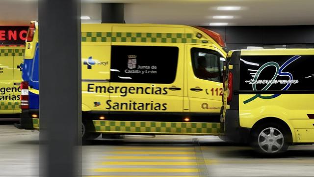 Ambulancia en el Hospital de Salamanca