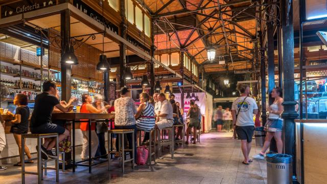 Uno de los mercados gastronómicos de la ciudad.