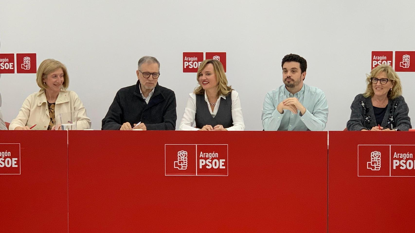 El nuevo PSOE de Pilar Alegría confirma a Mayte Pérez como senadora y a Fernando Sabés como portavoz en las Cortes