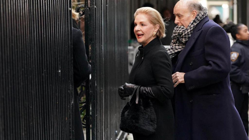 Carolina Herrera y su esposo, Reinaldo, en un funeral en Nueva York, en 2019.