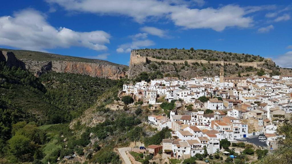 Vista aérea de Chulilla (Valencia). Turisme CV