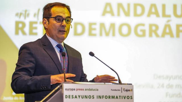 El consejero de Justicia, Administración Local y Función Pública de la Junta de Andalucía, José Antonio Nieto, durante los desayunos informativos de Europa Press Andalucía.