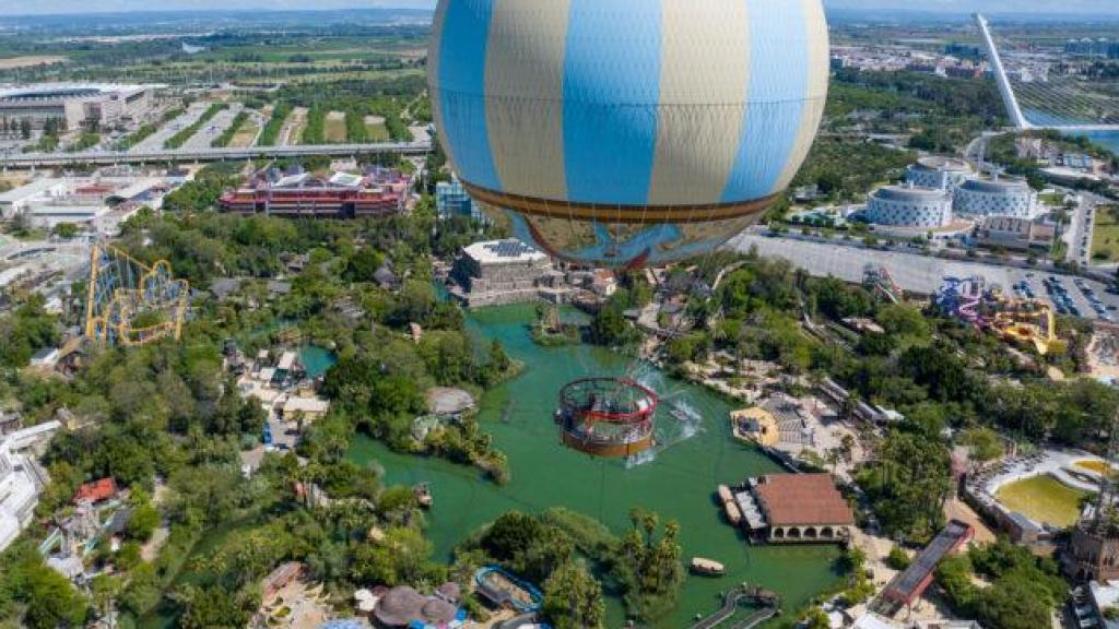 El parque de atracciones abre de forma gratuita.