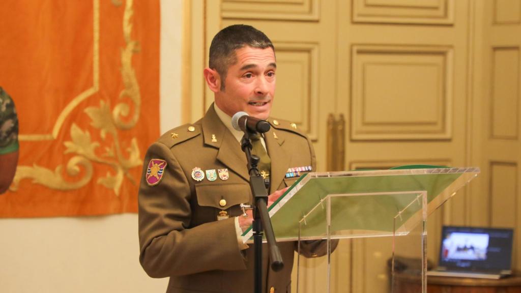 El comandante D. Juan Jesús Luna laguna durante la presentación de la XIII edición de la Carrera Cívico-Militar ‘San Fernando’