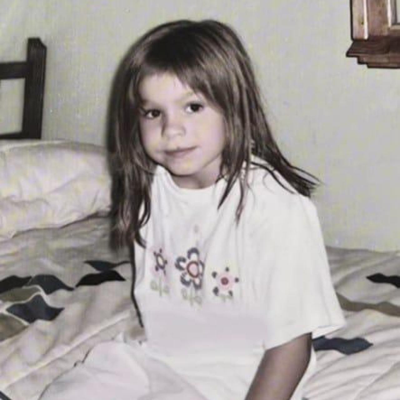 Alicia González en los primeros años que sufrió bullying.