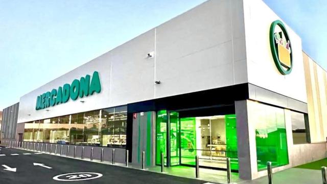 Fachada Mercadona.