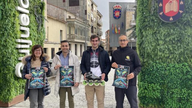 Presentación del patinaje en Guijuelo durante la Semana Santa