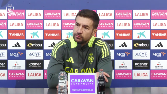 Gabi en rueda de prensa.