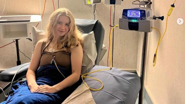Dominique McShain, paciente joven de cáncer de colon.