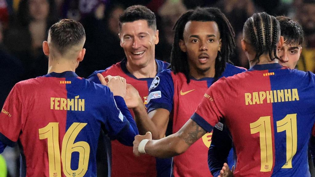 Lewandowski celebra uno de sus goles ante el Dortmund en Champions League.