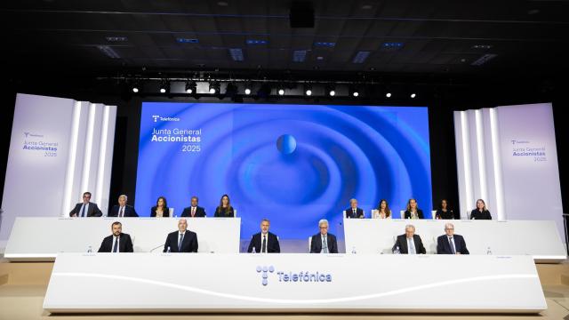 Los miembros del consejo de administración de Telefónica en la junta general de accionistas de 2025.
