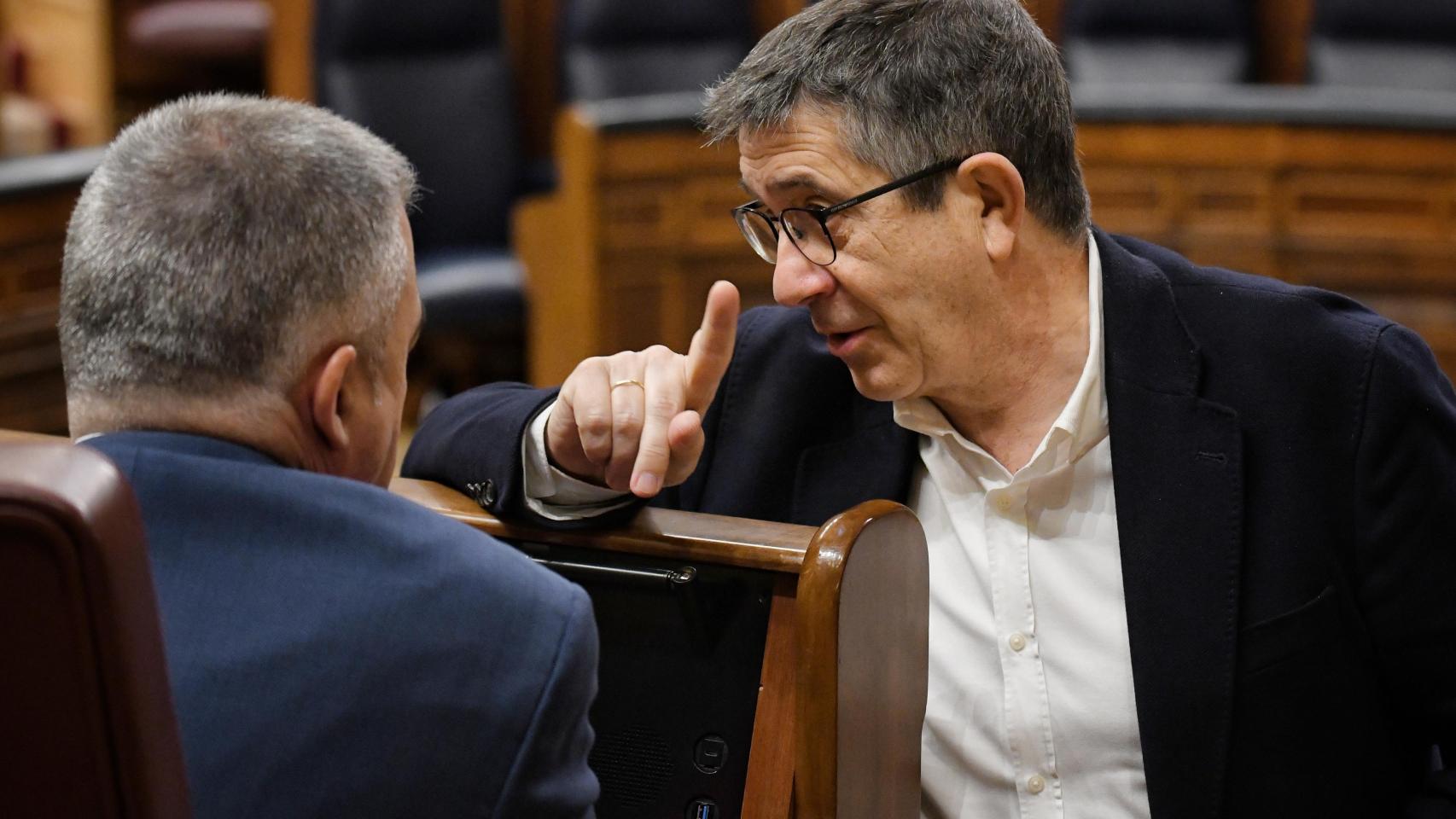 El Gobierno dice que el rescate de Air Europa fue 'impecable' y el PSOE espera que las noticias sobre Ábalos 'acaben de una vez'