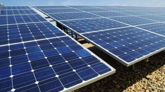Una planta solar fotovoltaica