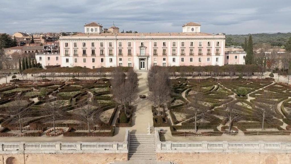 Una plaza en Boadilla del Monte
