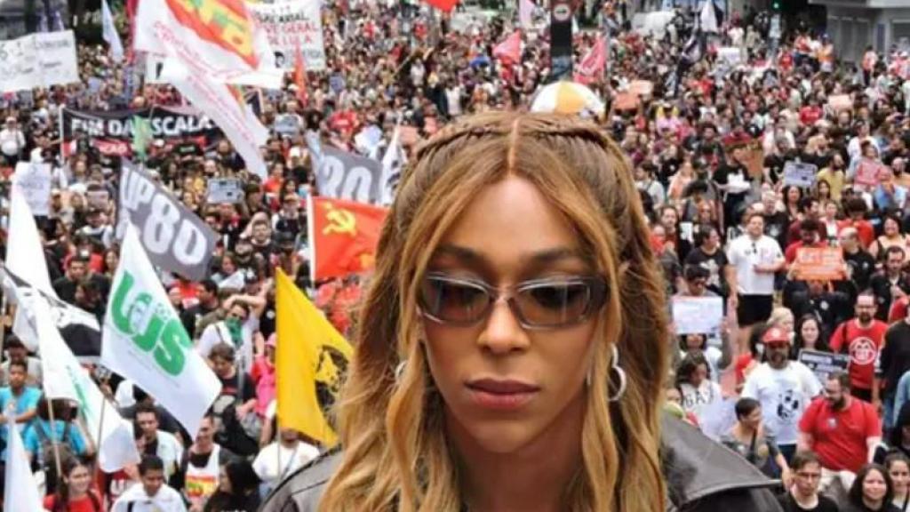 La diputada trans Erika Hilton en una manifestación en la ciudad brasileña de Sao Paulo en una imagen de archivo.