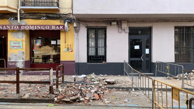 La zona donde se desprendió el balcón, en Zaragoza.