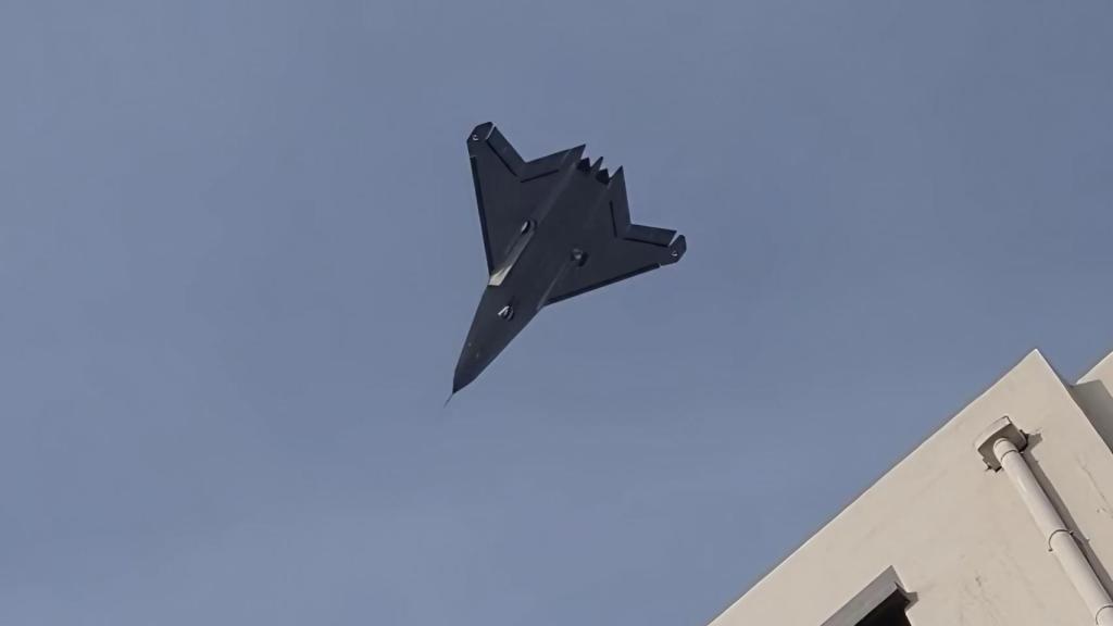 Un caza J-50 de China.