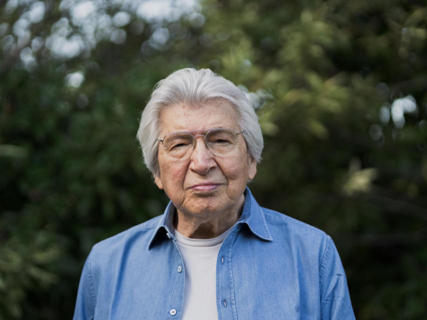 Manuel Alejandro.