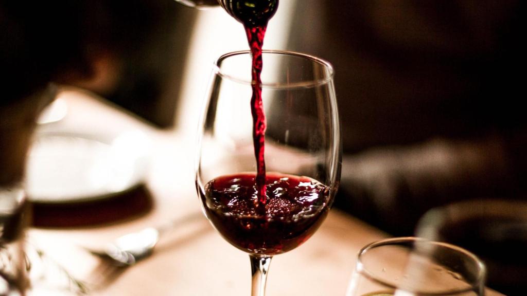 Vino tinto.
