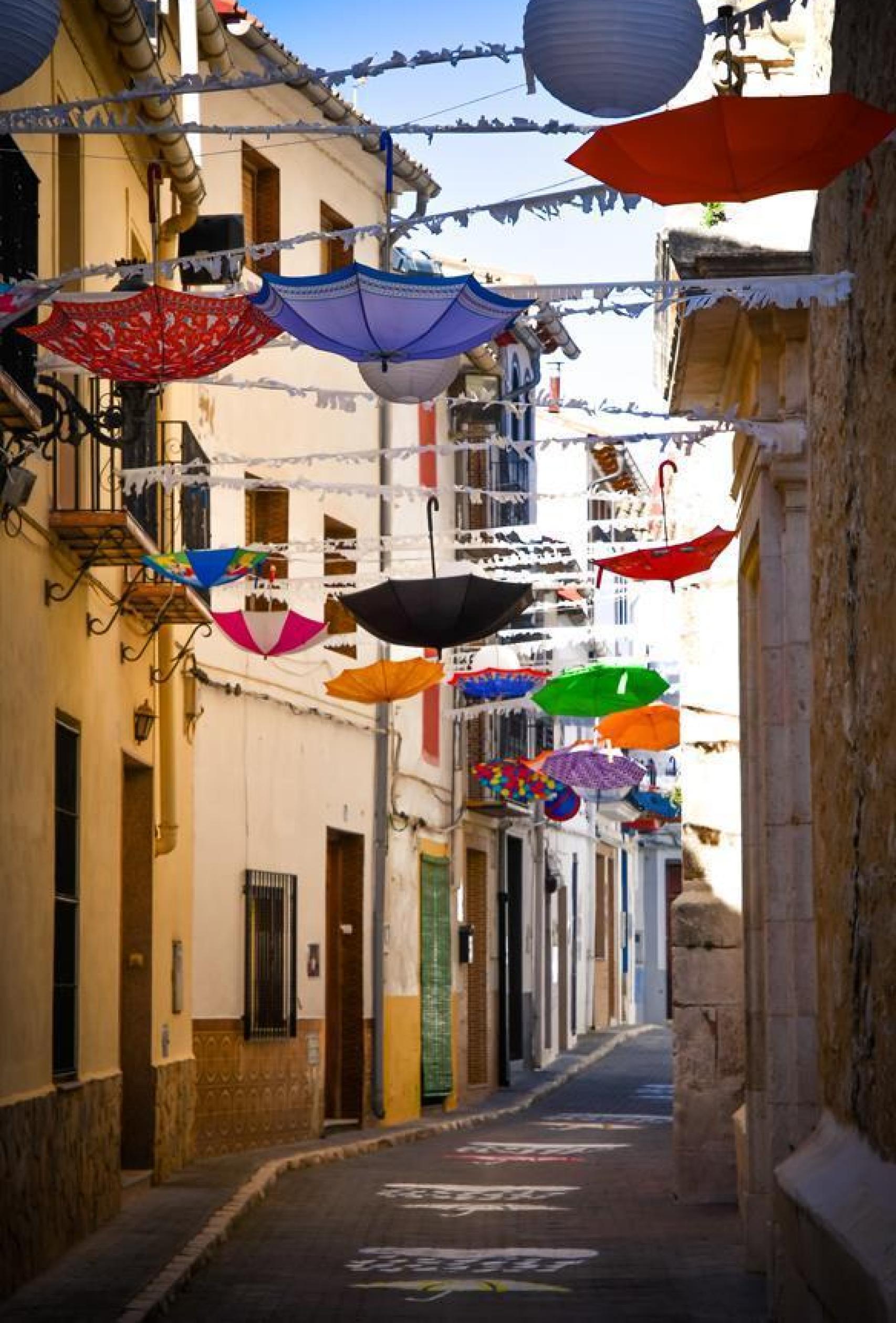 Calle de Vallada. Turisme La Costera