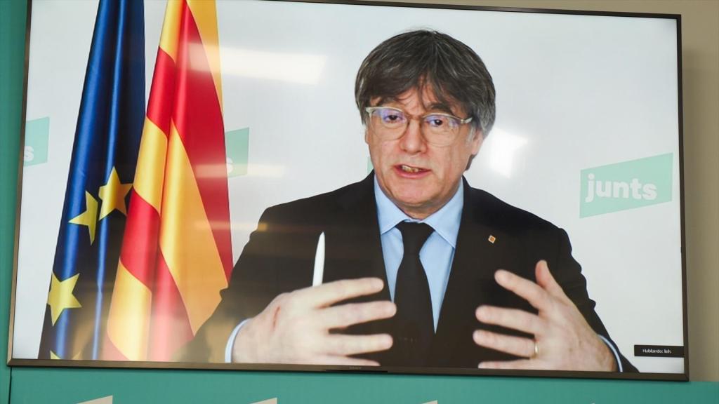 Carles Puigdemont interviene por videoconferencia en un acto de Junts, el pasado 4 de marzo.